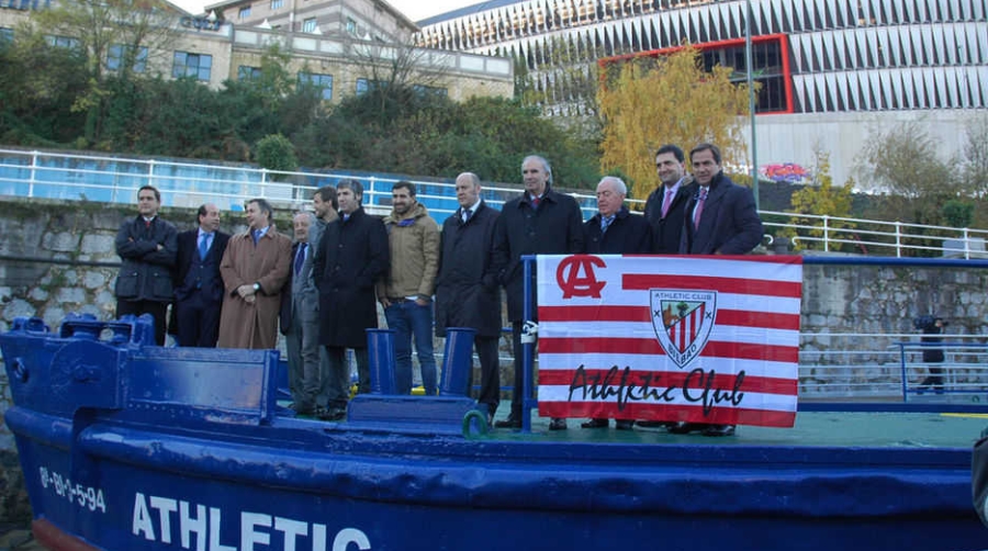 La gabarra &ldquo;Athletic&rdquo; refuerza el hist&oacute;rico v&iacute;nculo entre Puerto de Bilbao y Athletic Club