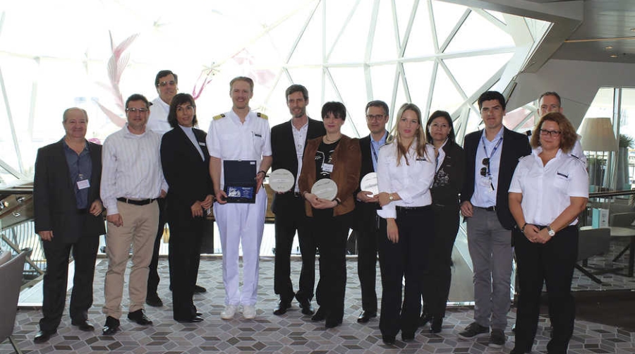 El &quot;Mein Schiff 6&quot; visita por primera vez el Puerto de Barcelona tras su periplo caribe&ntilde;o