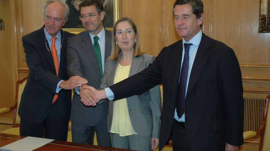 Adif y ANFAC definir&aacute;n el nuevo mapa del ferrocarril para la log&iacute;stica de automoci&oacute;n