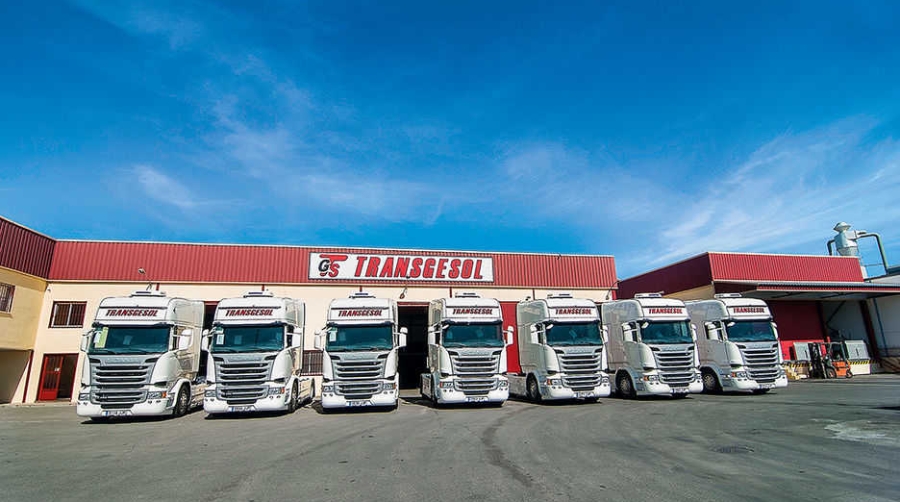 Transgesol, S.L. incorpora a su flota 12 unidades Scania R 450