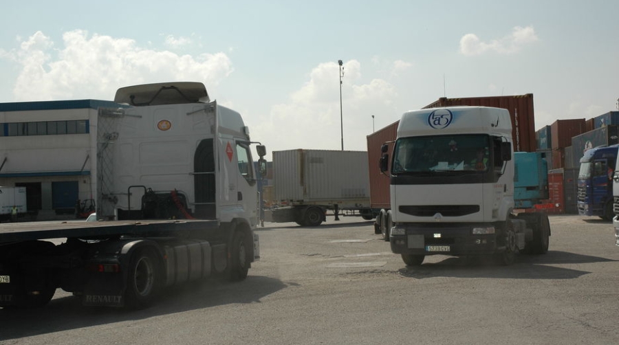 Los sindicatos presentan a las patronales de carretera una propuesta de negociaci&oacute;n