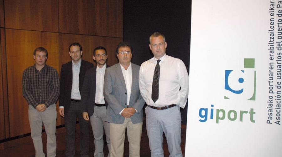 El tejido industrial guipuzcoano defiende el gran valor estrat&eacute;gico del Puerto de Pasaia