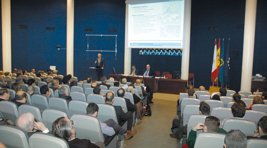 CETM propone a Fomento un nuevo modelo de transporte multimodal con valor adicional