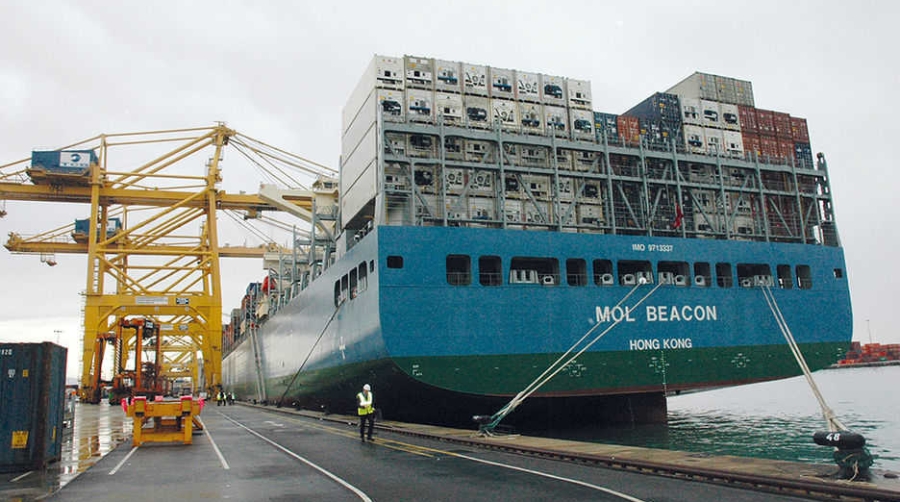 La naviera MOL aumenta en un 20% la capacidad de carga de su servicio regular EUM