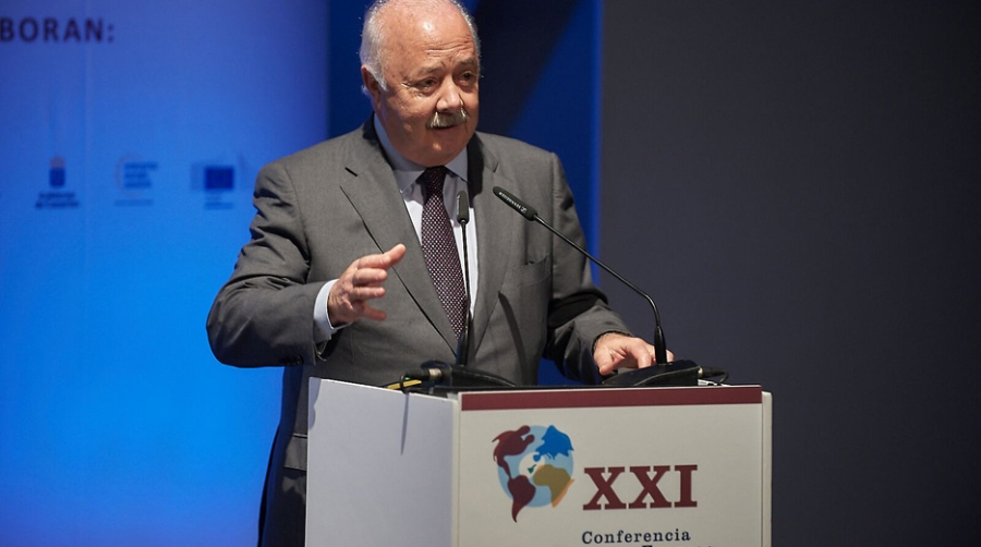 Riera: &quot;Las zonas francas de este siglo son los lugares m&aacute;s competitivos para hacer negocio&quot;