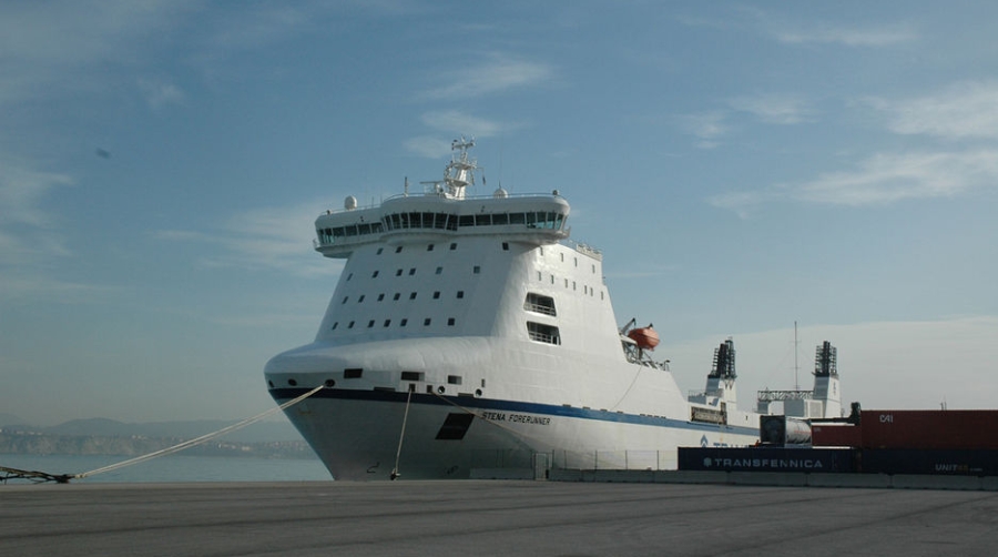 La oferta de servicios de Short Sea Shipping en la fachada atl&aacute;ntica espa&ntilde;ola ha bajado un 38%