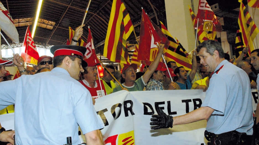 Un SIL reivindicativo y "caluroso"