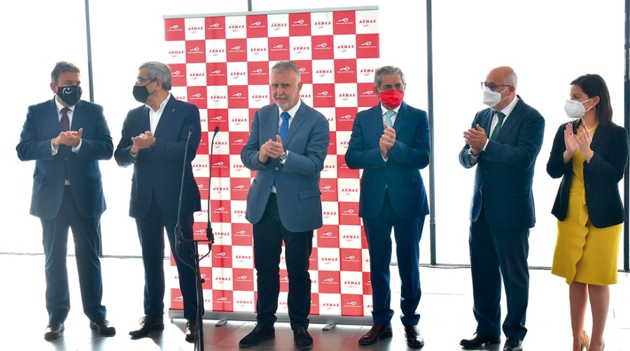Armas Trasmediterr&aacute;nea potencia su ruta entre Las Palmas y Tenerife con el &quot;Volc&aacute;n de Taid&iacute;a&quot;