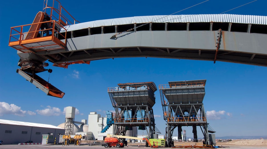 Portsur busca nuevos mercados y mercanc&iacute;as tanto para su hinterland, "como para otros puertos del Mediterr&aacute;neo, v&iacute;a trasbordo"