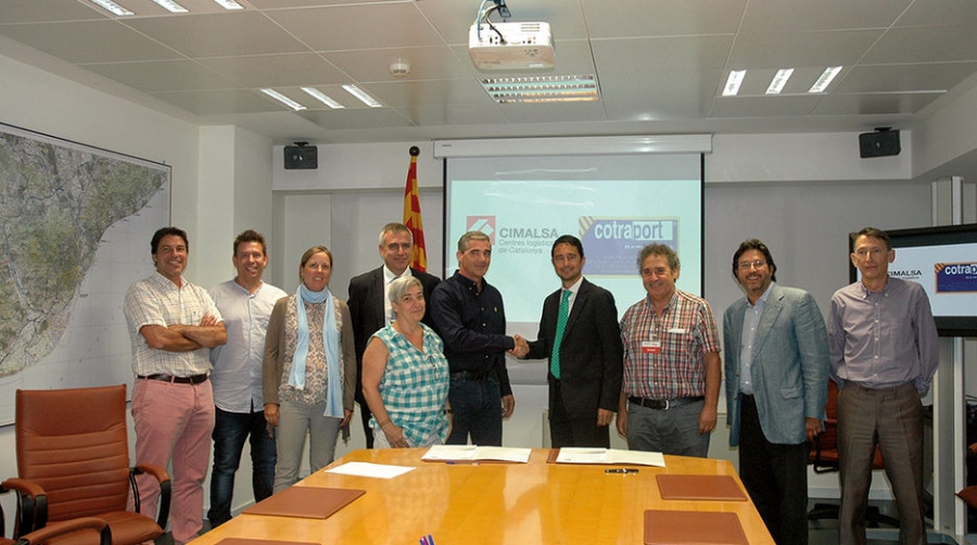 Cotraport y Cimalsa firman un acuerdo para desarrollar un aparcamiento de veh&iacute;culos pesados