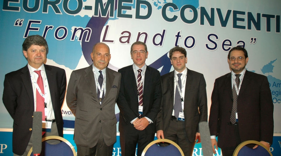 E. Grimaldi: "No debe penalizarse al transporte mar&iacute;timo ya que es el m&aacute;s respetuoso con el medioambiente"