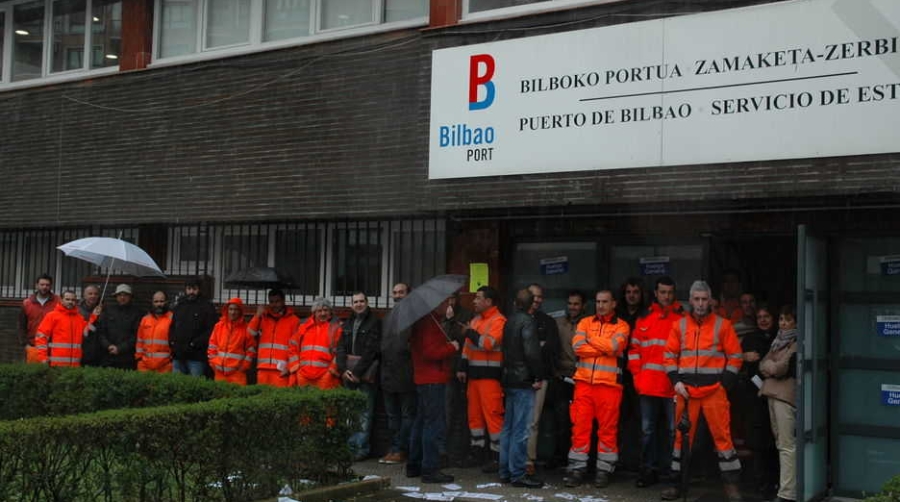 Coordinadora y ELA desconvocan los paros en el Puerto de Bilbao