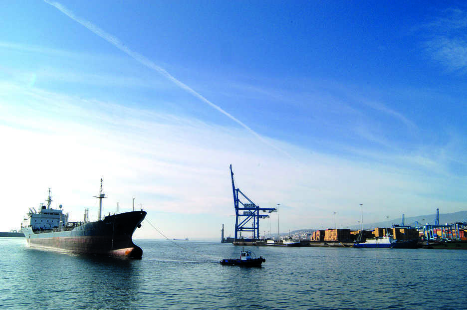 El tr&aacute;fico en los puertos de Las Palmas crece un 11,9% hasta el mes de agosto