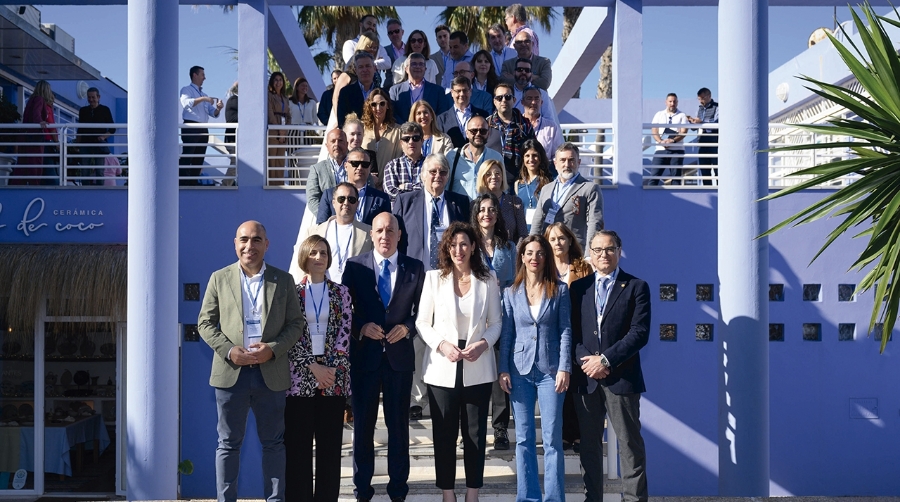 Autoridades y empresarios presentes en el “I Mediterranean Blue Networking”, celebrado en Almería.