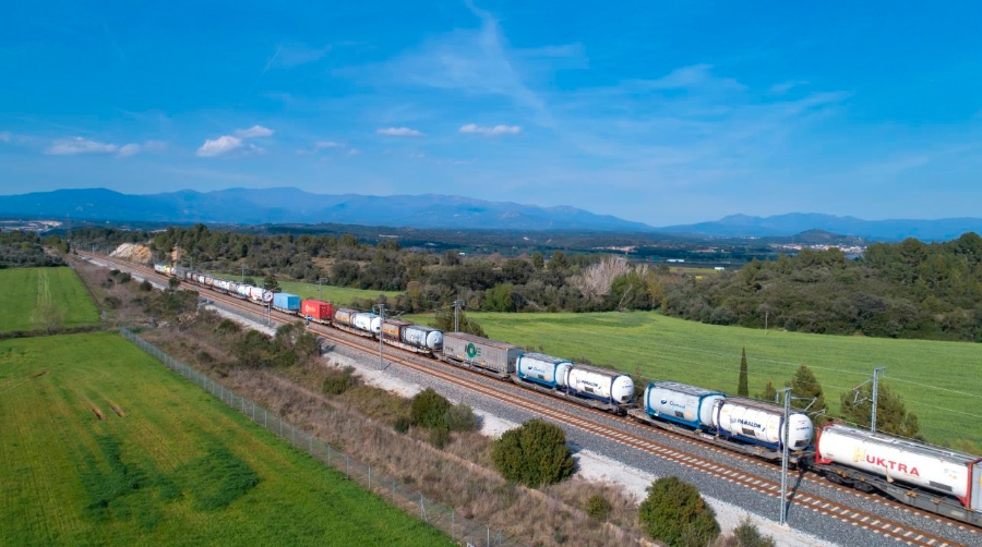 LFP Perthus vuelve a batir su récord mensual de trenes de mercancías