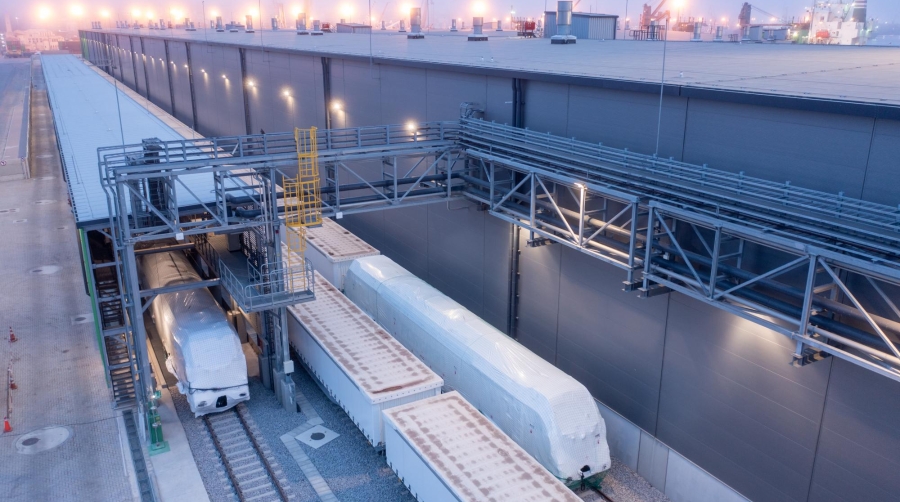 Lamaignere gestiona la operativa logística de 5 locomotoras de España a Uruguay