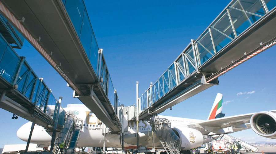 La carga aérea en los aeropuertos españoles continuó su crecimiento a la espera del impacto de la guerra en Irán.