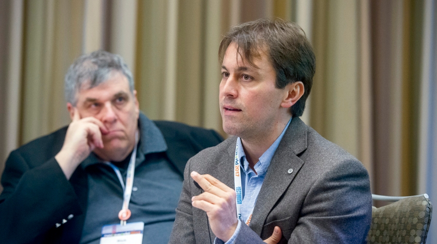 &Oacute;scar Pern&iacute;a, fundador de NextPort AI.