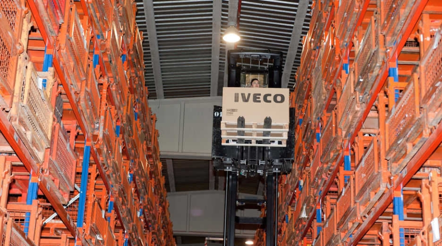 Kuehne+Nagel renueva el contrato de gesti&oacute;n del centro log&iacute;stico de Iveco en Azuqueca