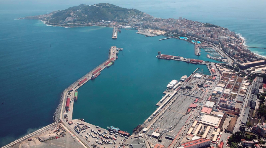 Puerto De Ceuta La Alternativa Real En El Estrecho De Gibraltar Puerto De Ceuta La Alternativa Real En El Estrecho De Gibraltar