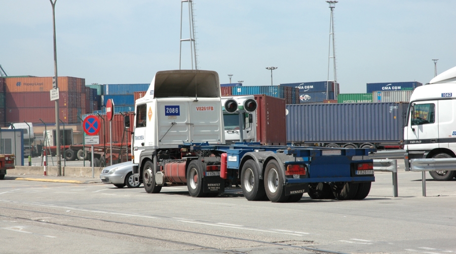 CETM reclama test r&aacute;pidos de coronavirus tambi&eacute;n para transportistas