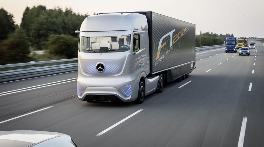 Mercedes prev&eacute; que los camiones aut&oacute;nomos ser&aacute;n una realidad en menos de diez a&ntilde;os&nbsp;