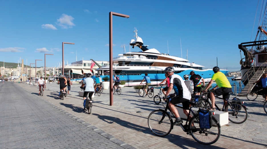 La empresa YSM Marinas gestionar&aacute; las grandes esloras del puerto de Eivissa