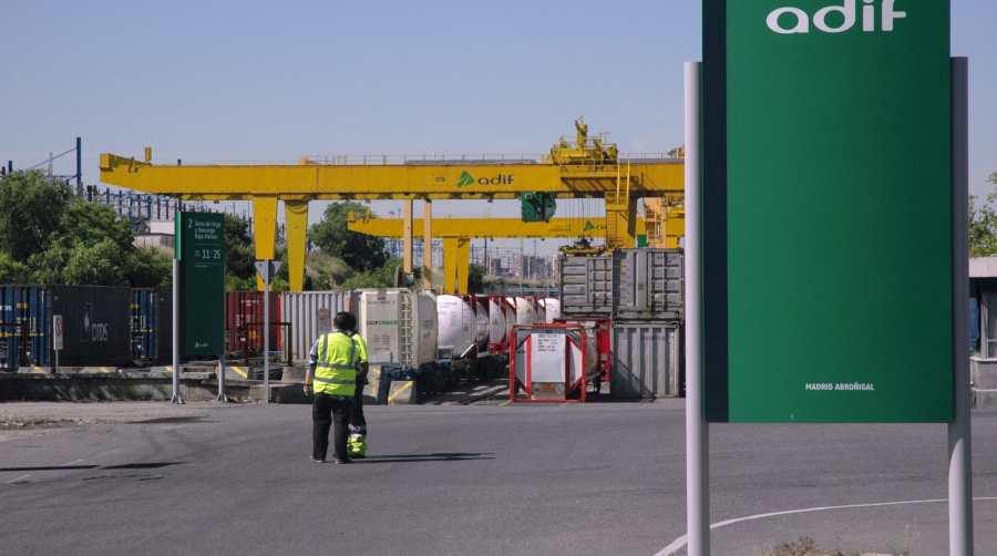 El Centro Logístico Madrid-Abroñigal redujo en 2022 su tráfico de TEUs ferroviarios un 4,8%