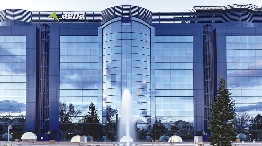 Los ingresos totales consolidados de Aena en 2025 aumentaron hasta los 6.379,2 millones de euros.