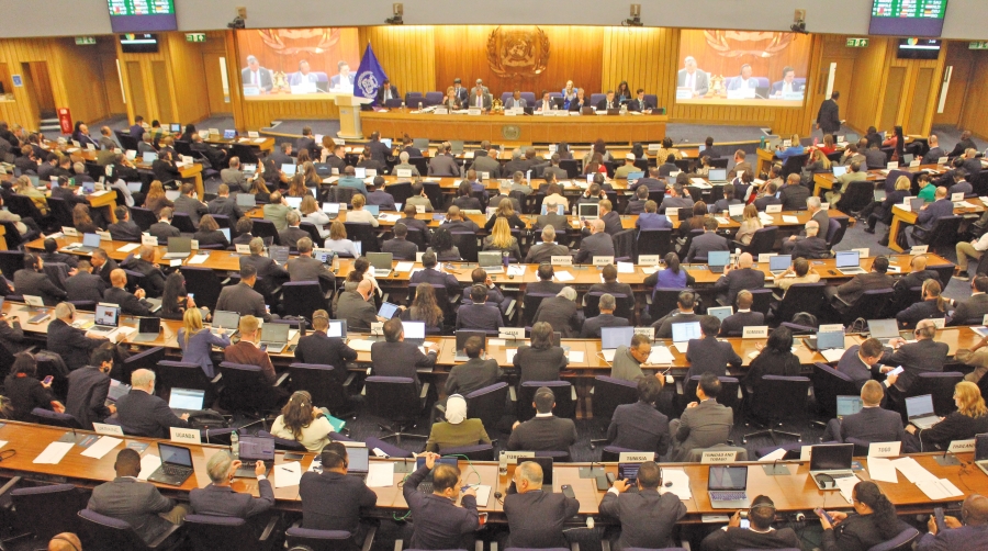 Delegados de 137 Estados miembros del Comité de Protección del Medio Marino de la OMI participaron en las sesiones. Foto J.P.