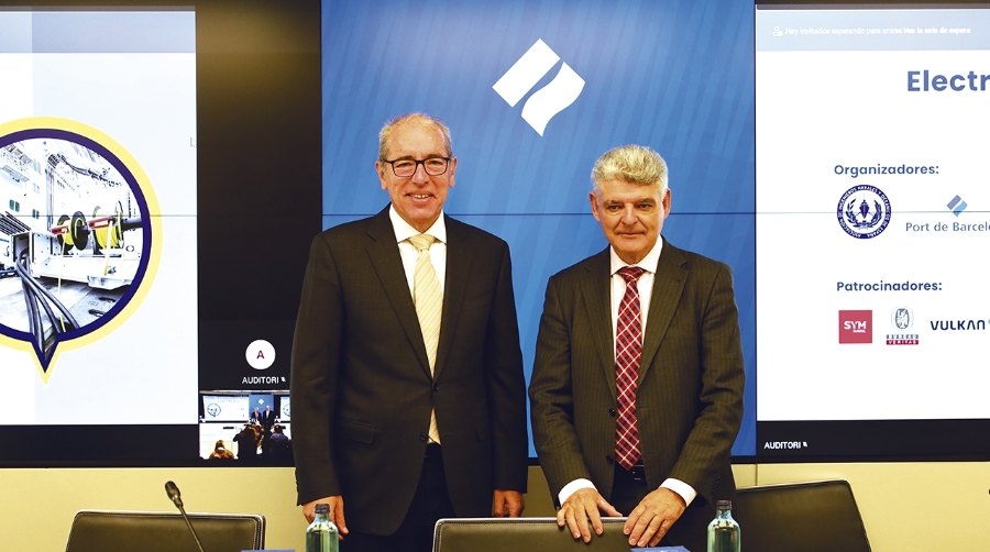 José Alberto Carbonell, Presidente de Port de Barcelona y Luis Guerrero Gómez, Presidente de AINE, han sido los encargados de abrir las jornadas “Electrificación de buques”. Foto: J. M.