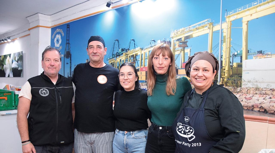 “El Puchero”: diez años dando luz al barrio de Orriols
