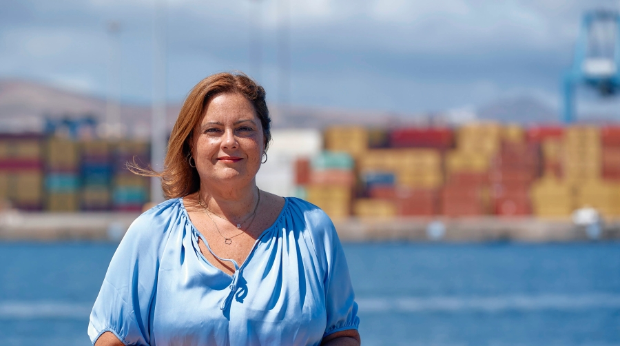 Beatriz Calzada: “El sector de los cruceros pasa por un momento muy dulce en la Autoridad Portuaria de Las Palmas”