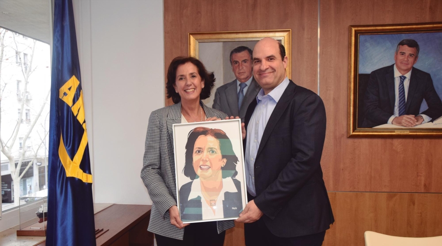 Elena Seco y Grupo Diario