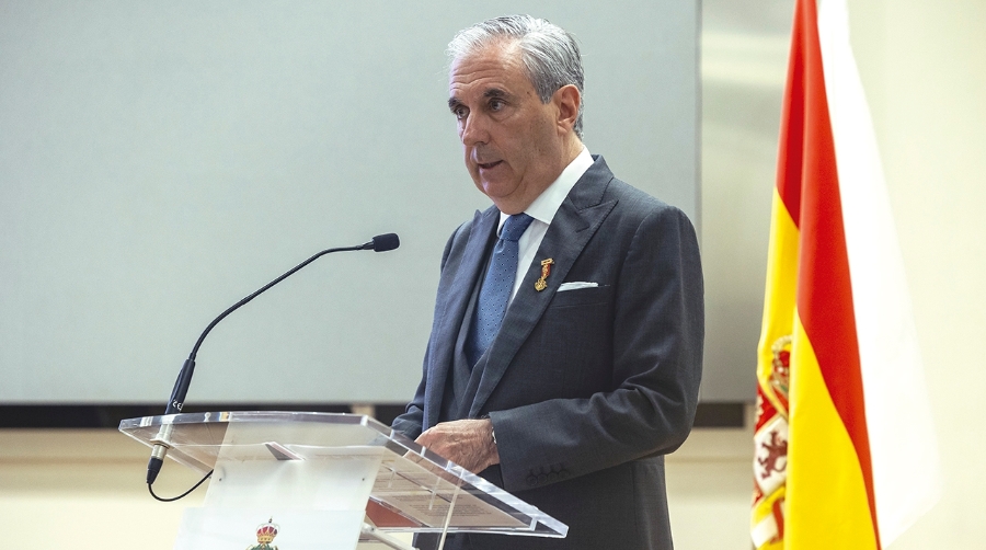 Juan Riva.