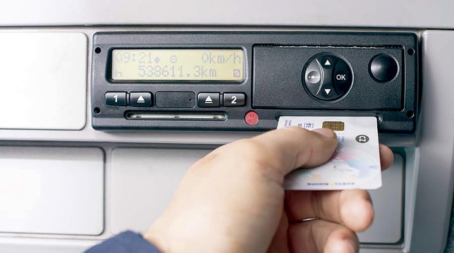 La sustitución de los tacógrafos analógicos y digitales por tacógrafos inteligentes de segunda generación seguirá siendo obligatoria el 31 de diciembre.