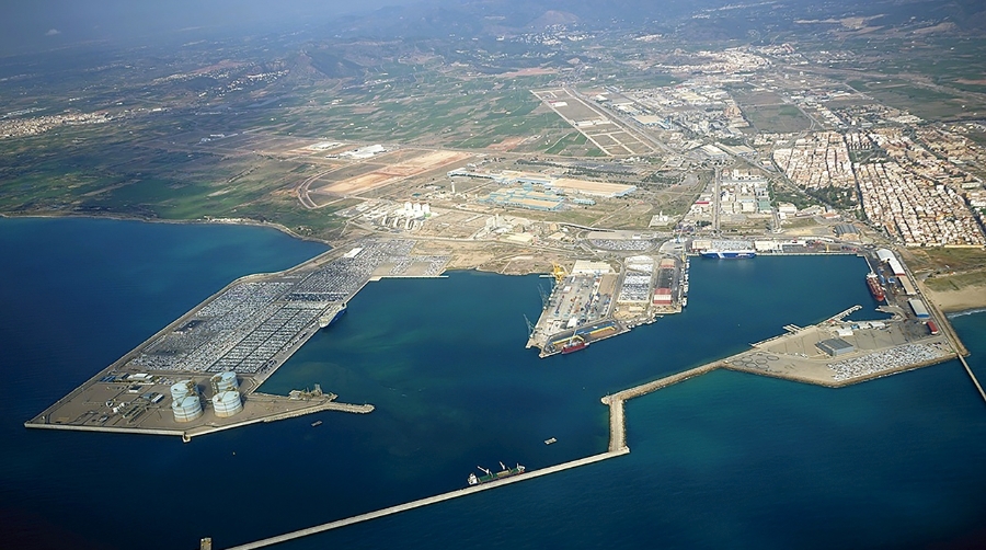 Valenciaport participa en la regeneración de la playa del Grau Vell en Sagunto