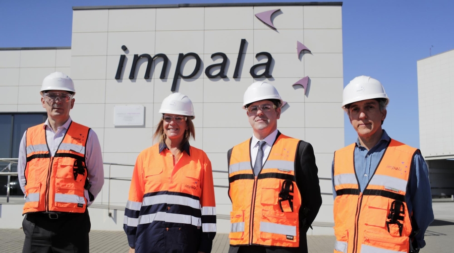 Pilar Miranda explora las oportunidades de la terminal de Impala en Huelva