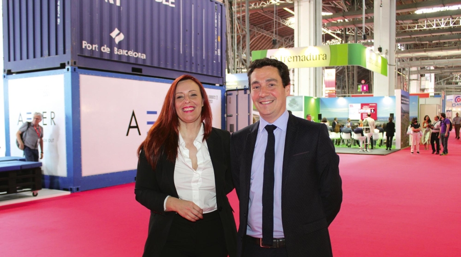 Miriam Ribas, Senior Strategic Account Director de project44, y Mickael Devena, vicepresidente para el Sur de Europa y LATAM de project44. Foto A.Tejera.