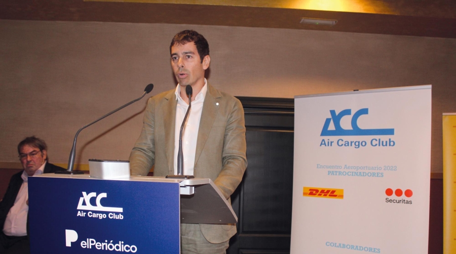 El sector posiciona la carga aérea en el centro del debate del Aeropuerto de El Prat