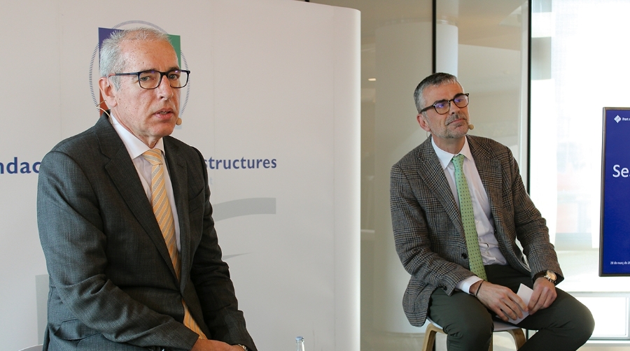 José Alberto Carbonell, presidente de Port de Barcelona, y Santi Vila, presidente del Cercle d’Infraestructures. Foto M.V.