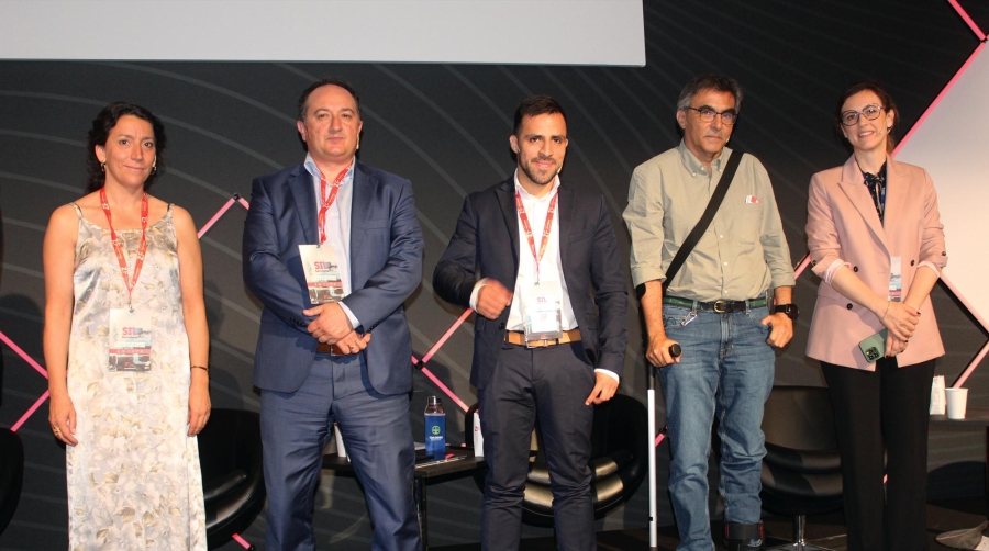 La dignificación de los conductores pasa por la colaboración entre transportistas, cargadores y Administración