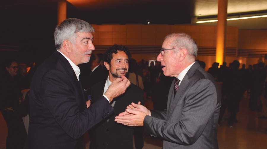 La comunidad portuaria de Barcelona mira hacia un 2026 menos convulso y más estable