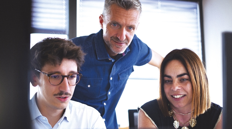 La compañía ha evolucionado hacia un modelo de Hub Agency.