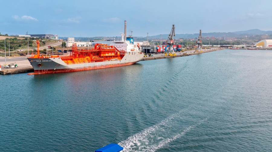 El capitán de Navío Ricardo García impartirá la charla “Del Nieva al AndyMar Tres”.