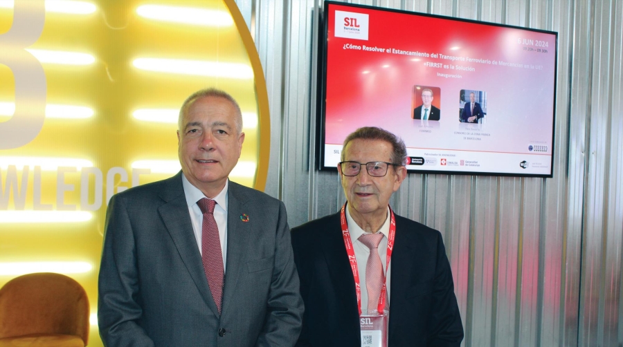 Pere Navarro, delegado especial del Consorci de la Zona Franca de Barcelona del SIL; y Joan Amorós, presidente de FERRMED. Foto M.V.