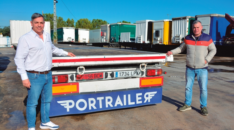 Augusto Martínez, CEO de Portrailer y David Martínez, Jefe de Logística y Operaciones de la compañía. Foto J.C.P.
