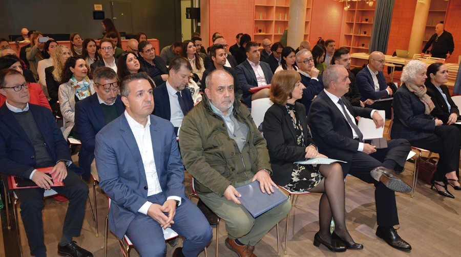 Vicente Martínez Mus: “La columna vertebral del sector logístico debe ser la Comunitat Valenciana”