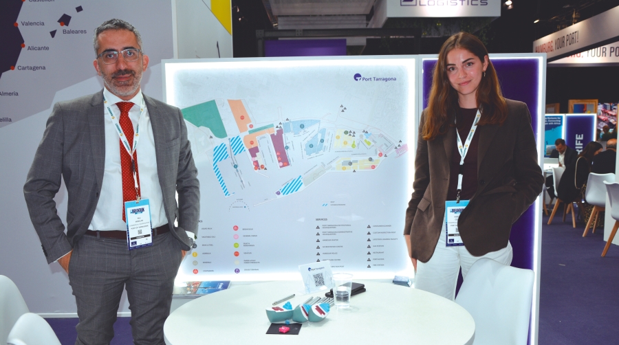 Pau Morales y Narcisa Codau, coordinadores Comerciales de Port de Tarragona. Foto J.C.P.