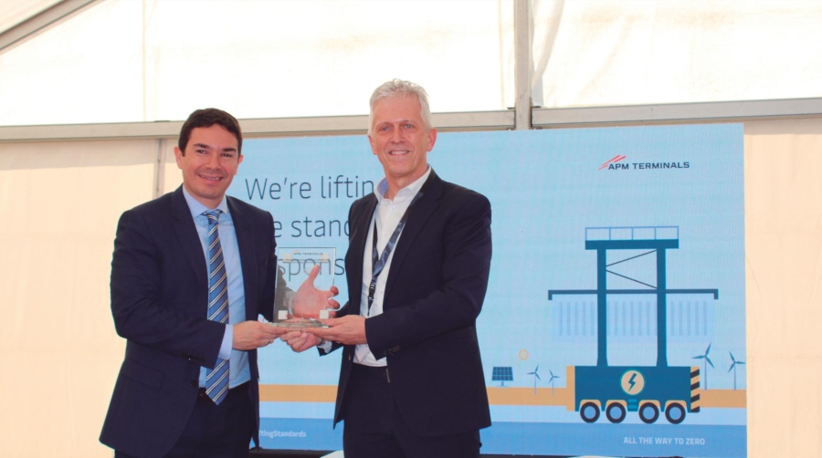 APM Terminals Barcelona avanza hacia las cero emisiones con sus nuevas grúas eléctricas